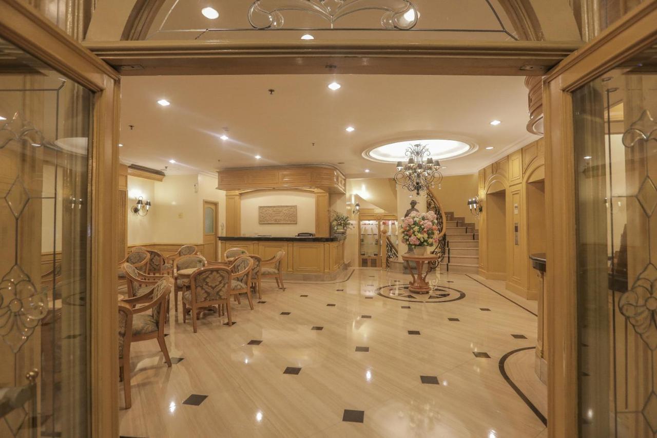 The Grand Dame Hotel Iloilo City Eksteriør billede